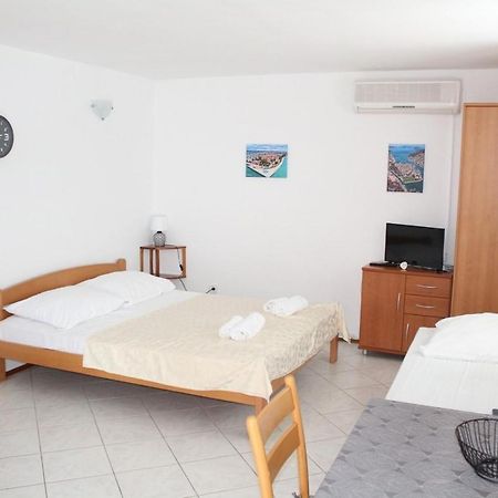 Apartments Ada Primosten Luaran gambar