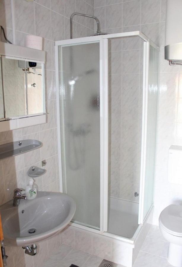 Apartments Ada Primosten Luaran gambar