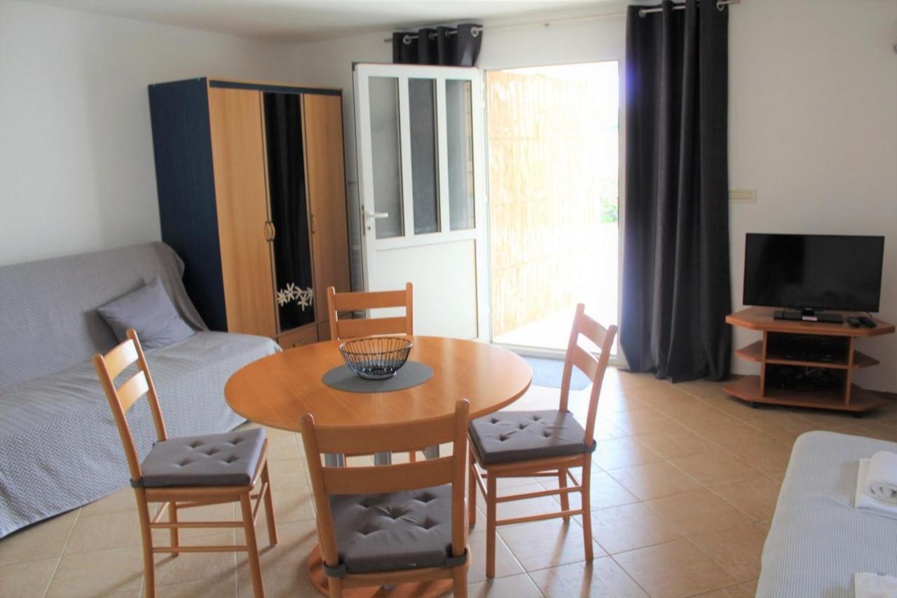 Apartments Ada Primosten Luaran gambar